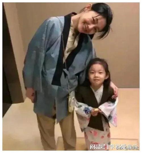 娱乐圈离婚吃瓜爆料,揭秘明星婚姻背后的真相  第2张